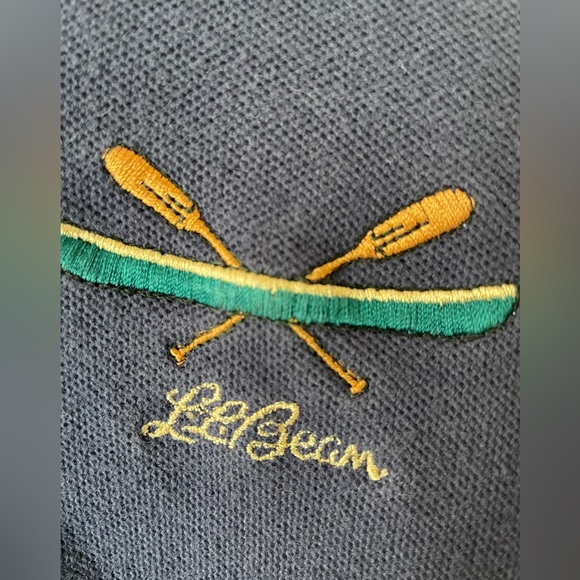 Vintage 90s L.L. Bean Navy Polo w/ canoe embroidery - Picture 4 of 4